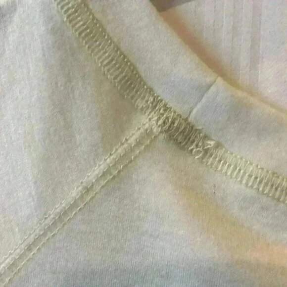 BESFLY WOMENS SOFT CREWNECK CUFFED SHORT SLEEVE TOP LIGHTWEIGHT OFF WHITE SIZE M - Picture 5 of 9